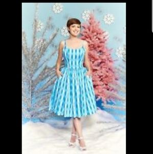 PUG Ice Blue Harlequin Jenny Medium